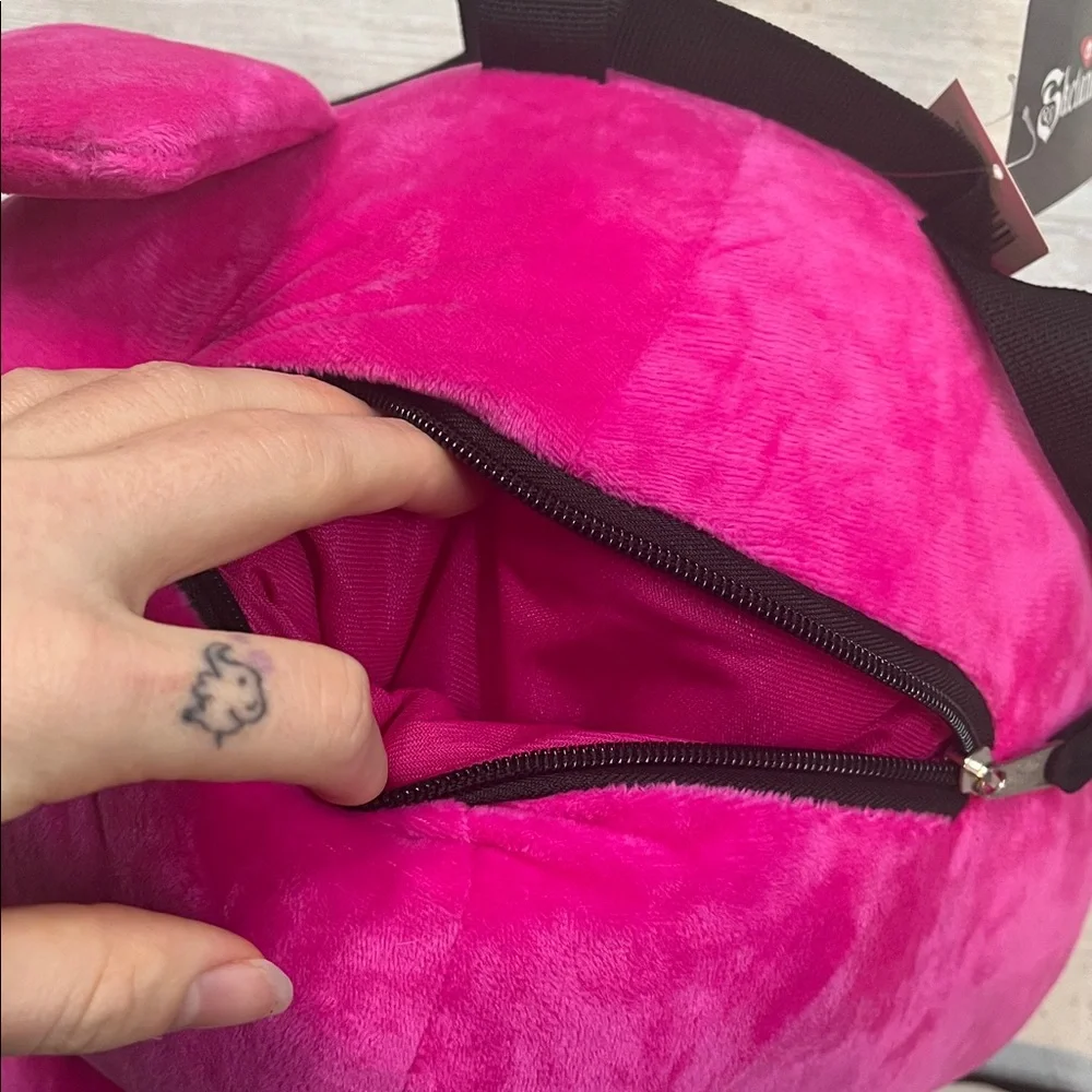 Hot Topic new tags